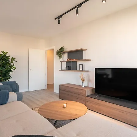 Fantastico Piso Con Vistas Y Terraza 6 Personas Cerca Del Centro Apartment *