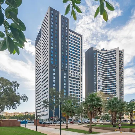 Fantastico Piso Con Vistas Y Terraza 6 Personas Cerca Del Centro *